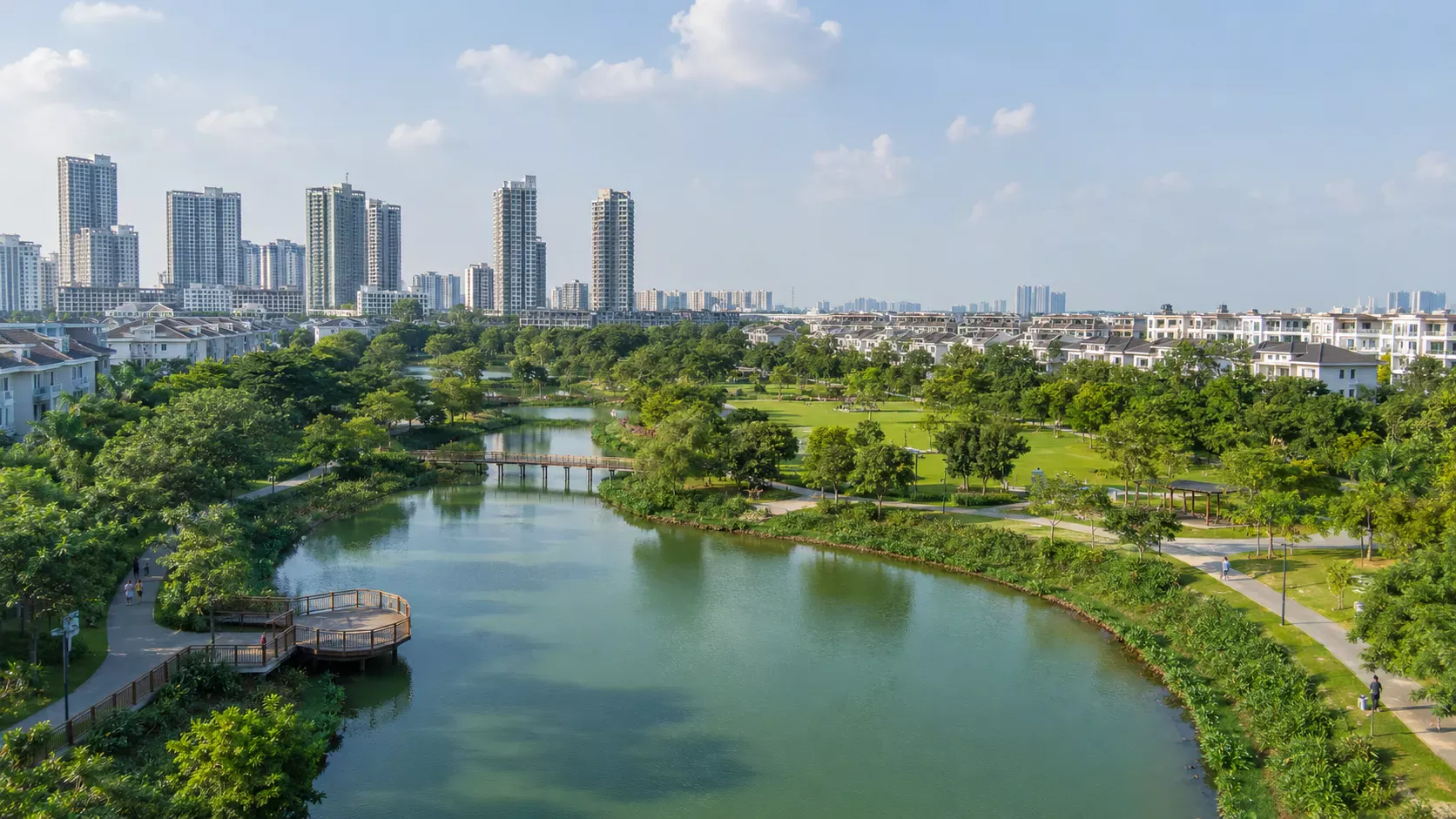Central Park ParkCity Hanoi - công viên trung tâm xanh rộng lớn